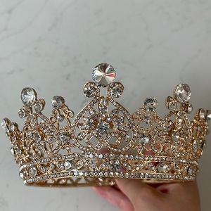 Gold Crown
